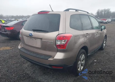 2015 Subaru Forester 2.5I Premium из США, поврежденный, VIN JF2SJADC8FH800959